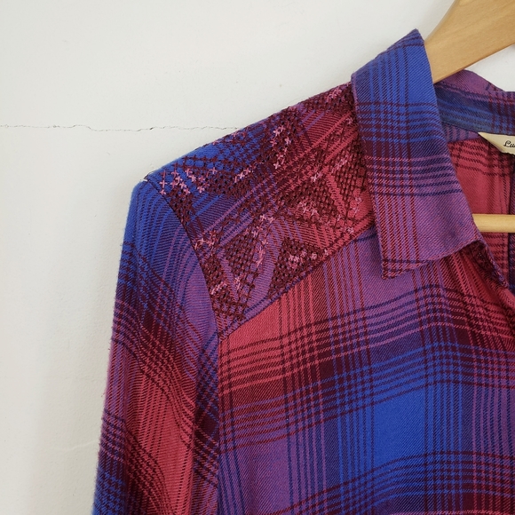 Lucky Brand Sequin Embroidered Shoulder Flannel Lg - Picture 6 of 10